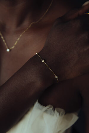 NATURAL DOUBLE SIDED DIAMOND BRACELET
